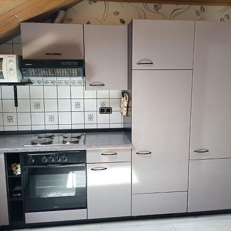 Haus Heidrun Lägenhet Dolgesheim Exteriör bild