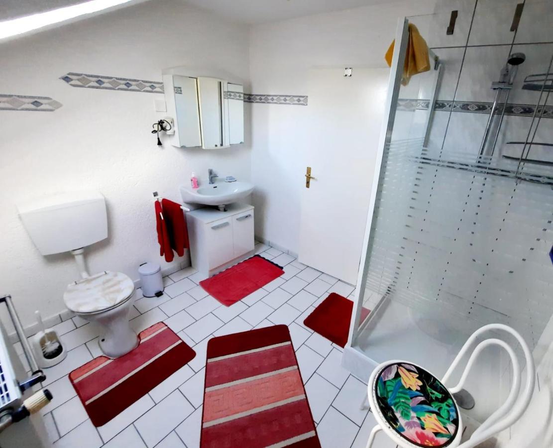 Haus Heidrun Lägenhet Dolgesheim Exteriör bild